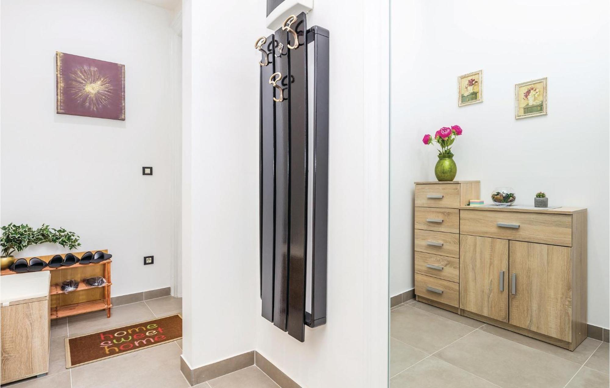 Amazing Apartment In Rijeka With Wifi Eksteriør billede