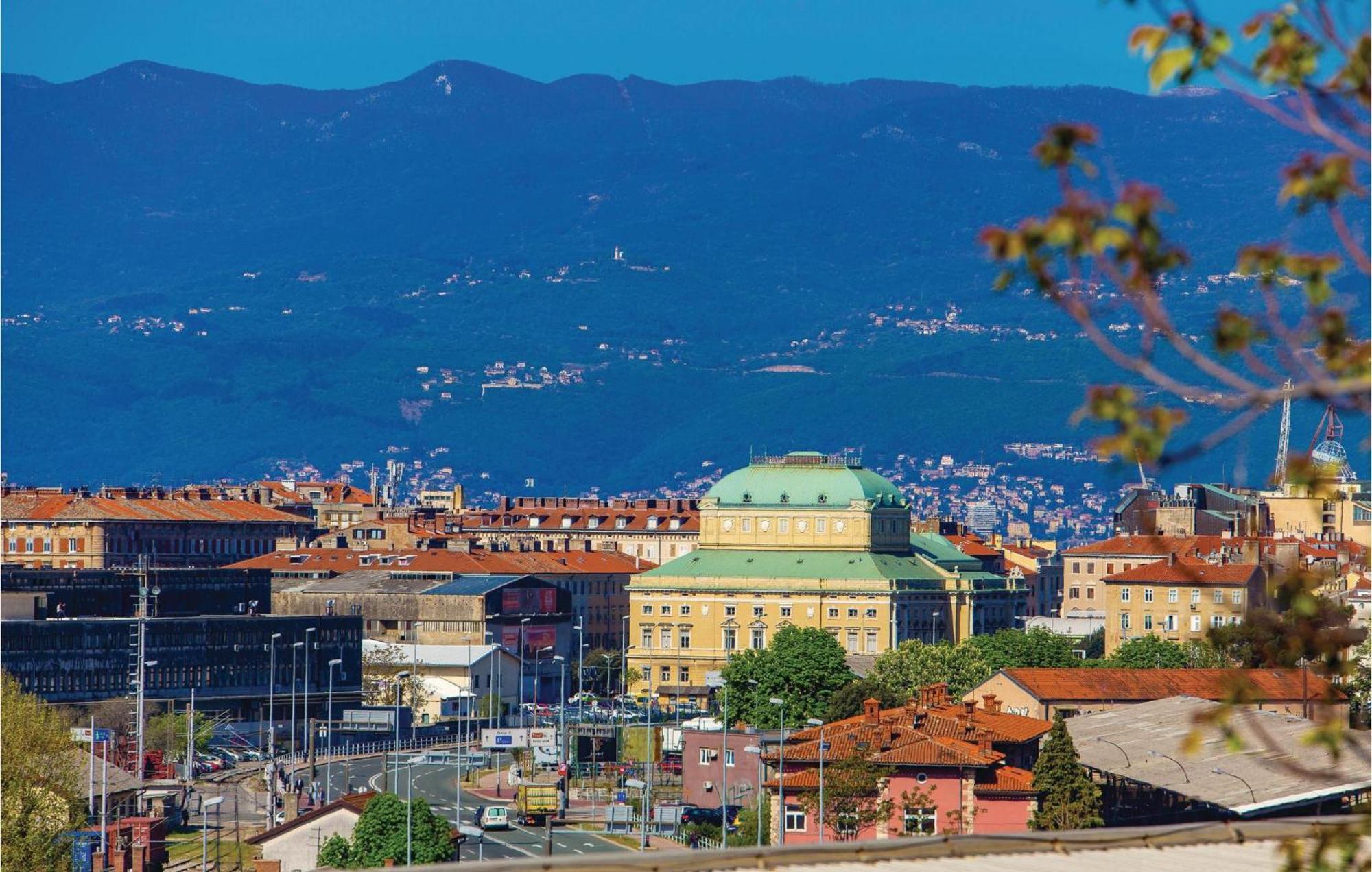 Amazing Apartment In Rijeka With Wifi Eksteriør billede