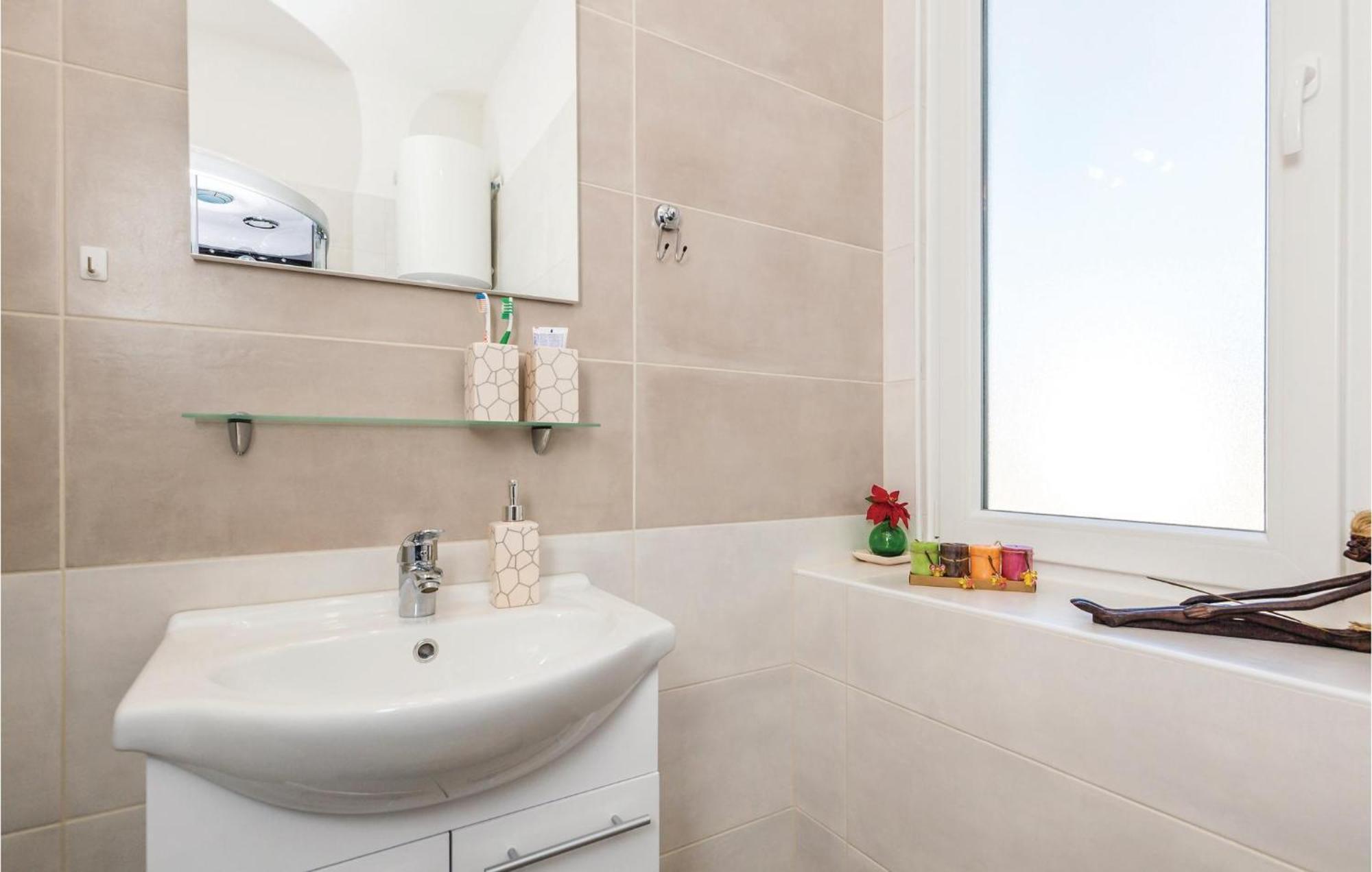 Amazing Apartment In Rijeka With Wifi Eksteriør billede