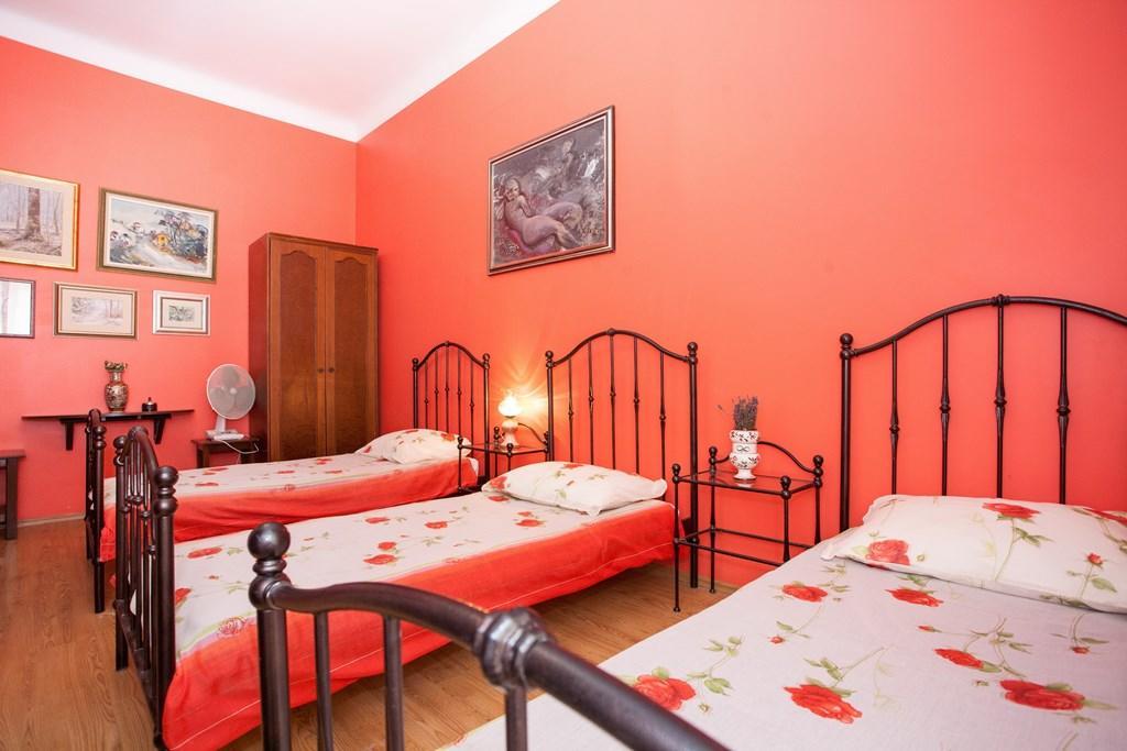 Amazing Apartment In Rijeka With Wifi Værelse billede